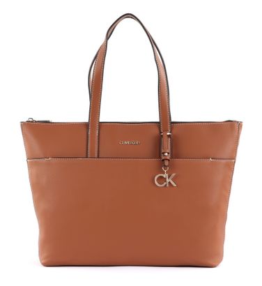 Calvin Klein CK Must Shopper Logo W / Slip Pocket Cognac