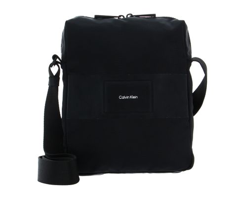 Calvin Klein CK Must T Reporter CK Black