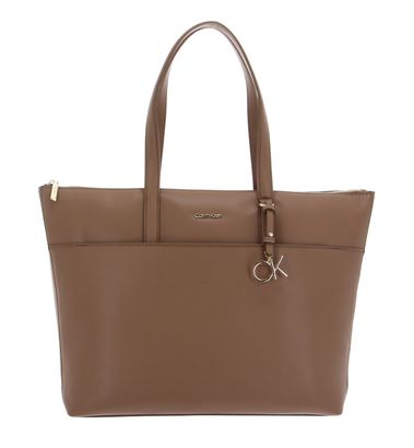 Calvin Klein CK Must Shopper With Slip Pkt Safari Canvas