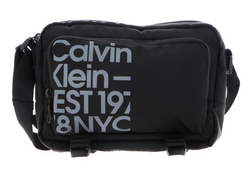 Calvin Klein CKJ Sport Essentials Camerabag21 GR Black / Overcast Grey Print