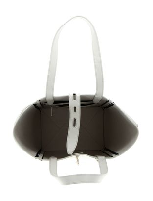 ☆FURLA☆ NET Tote M トートバッグ MARSHMALLOW×NERO♪ ☆FURLA☆ NET Tote M トートバッグ MARSHMALLOW×NERO♪ (FURLA