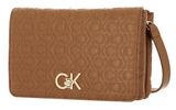 Calvin Klein Re-Lock Double Gusett Xbody EMB Brown Sugar