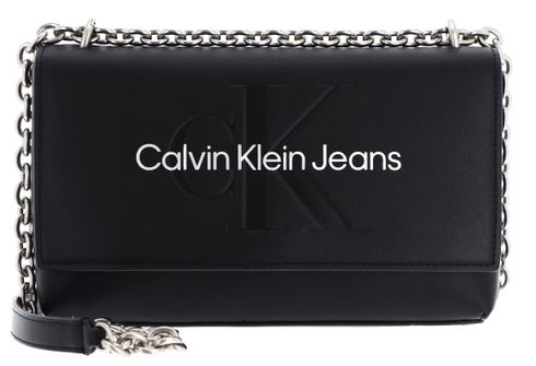 Calvin Klein CKJ Sculpted Sculpted EW Flap Conv25 Mono Black / Metallic Logo