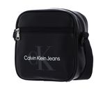 Calvin Klein Monogram Soft SQ Camerabag 18 Black Calvin Klein Monogram Soft SQ Camerabag 18 Black