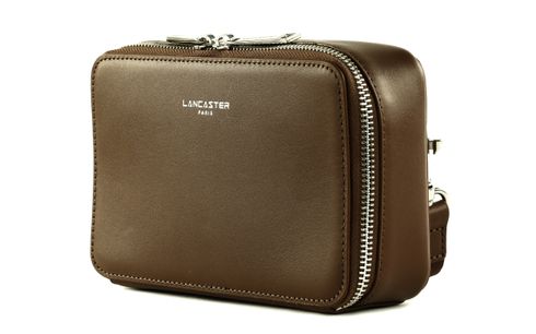 ☆LOW CLASSIC☆Lc LARGE CROSSBODY BAG 男女兼用 韓国発 241_V4AI-11814_V0003-P01.jpg