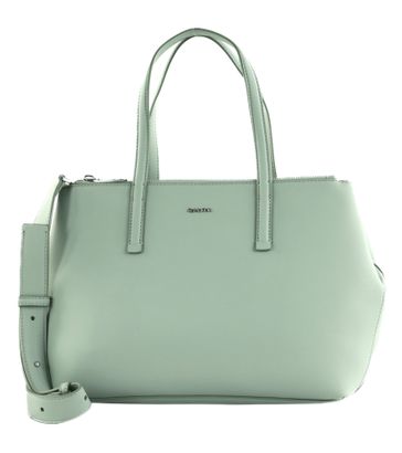 Calvin Klein CK Must Tote MD Pigeon