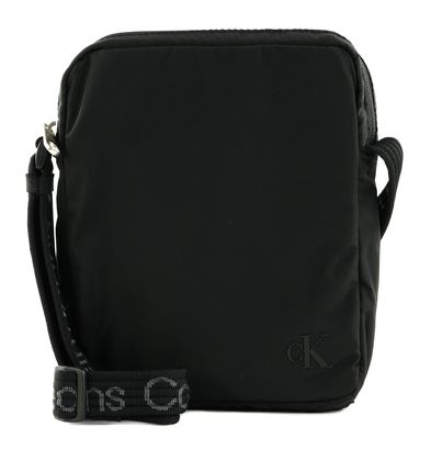 Calvin Klein CKJ Ultralight Reporter 18 NY Black