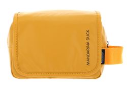 CONSCIOUS EARTHWEAR mandarina duck ブルゾン The Brands: How Mandarina Duck celebrates its eco and urban soul