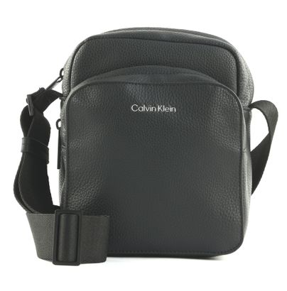 Calvin Klein CK Must Reporter Crossover Bag S CK Black Pebble