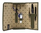 Esquire Peru Manicure Set Olive Esquire Peru Manicure Set Olive