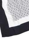 Calvin Klein Geo Minimal Scarf 130X130 Ck Black / Bright White Calvin Klein Geo Minimal Scarf 130X130 Ck Black / Bright White