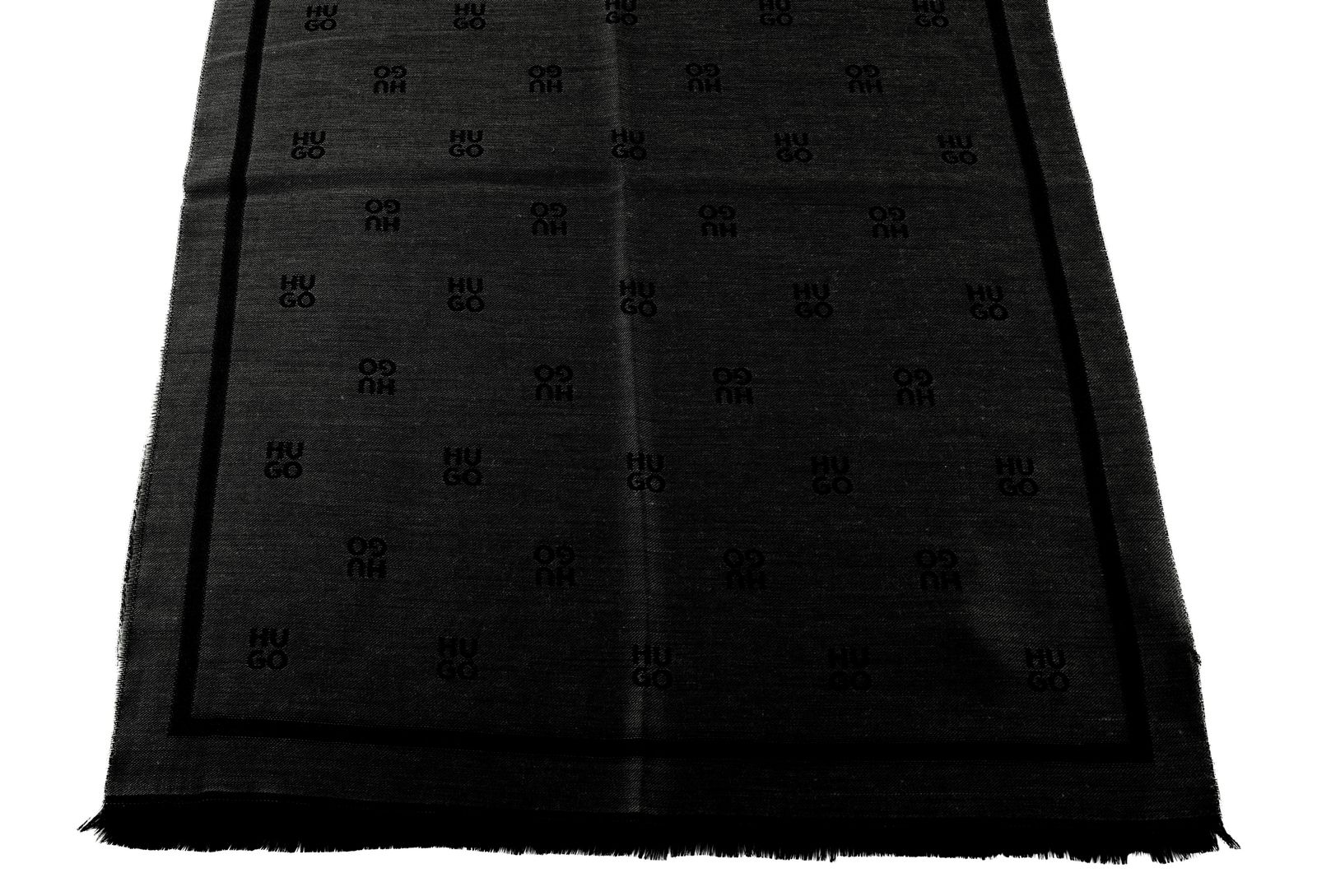 HUGO Laso M Scarf 52x190 Black HUGO Laso M Scarf 52x190 Black