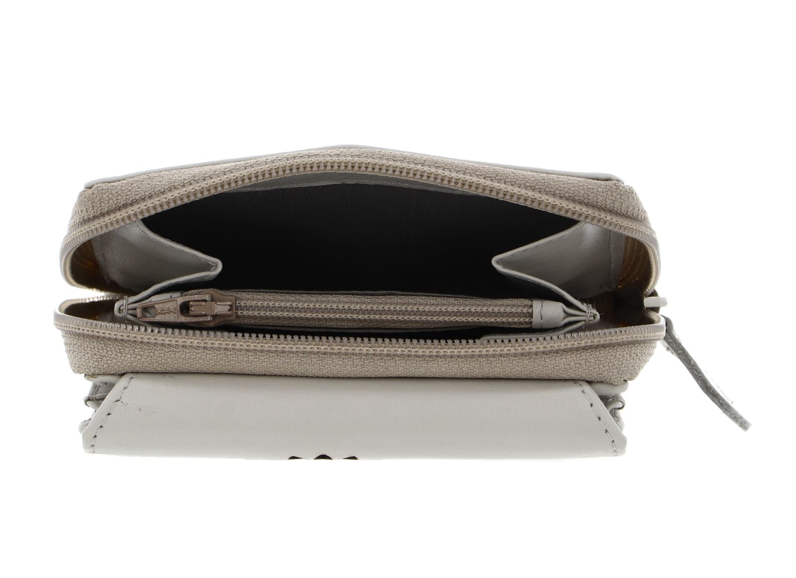 bruno banani Zip Wallet With Flap Ecru bruno banani Zip Wallet With Flap Ecru
