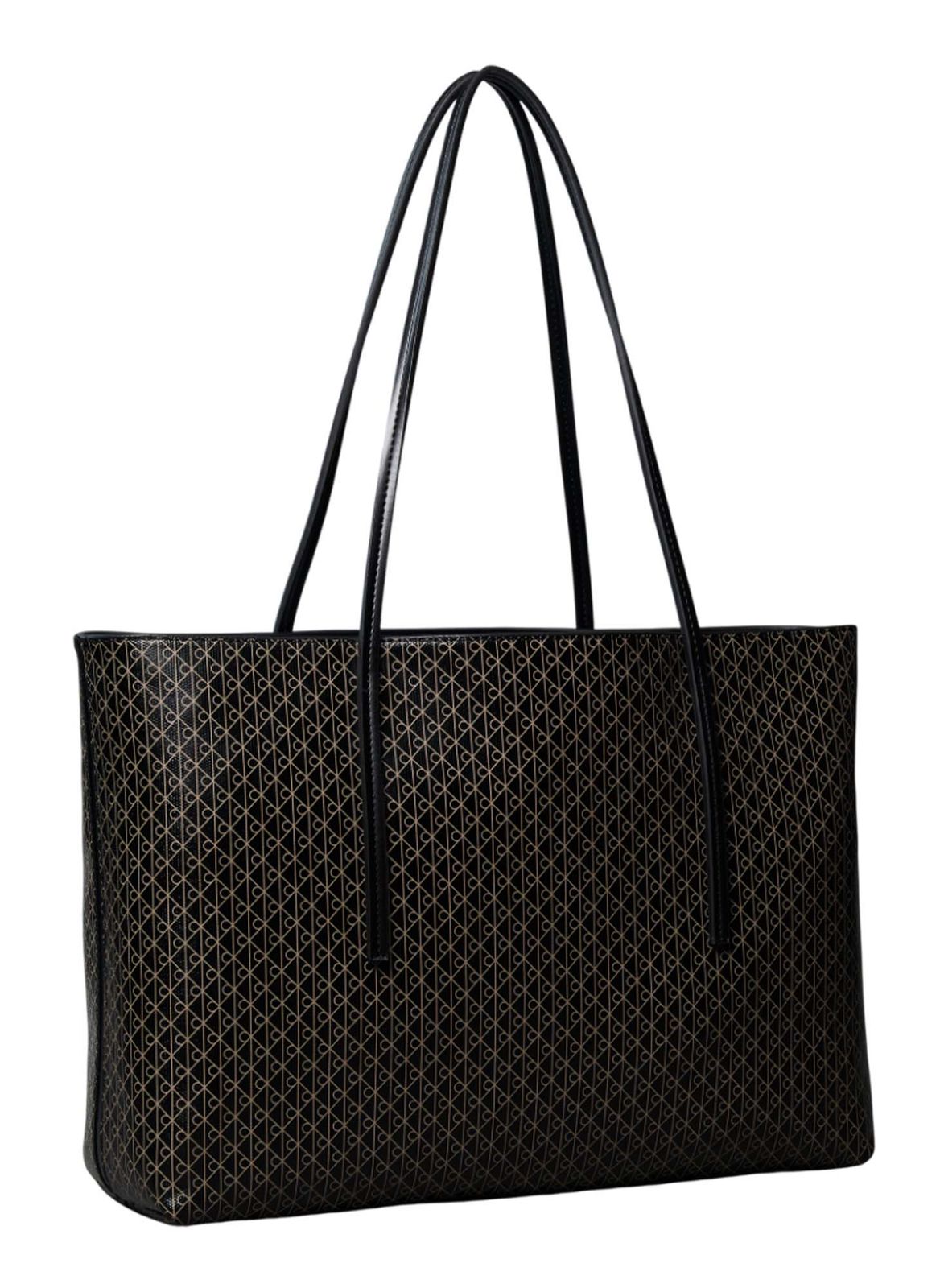 Calvin Klein Coated Emblem Shopper Black AOP Calvin Klein Coated Emblem Shopper Black AOP