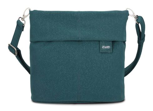 zwei Mademoiselle.M M8 Pacific