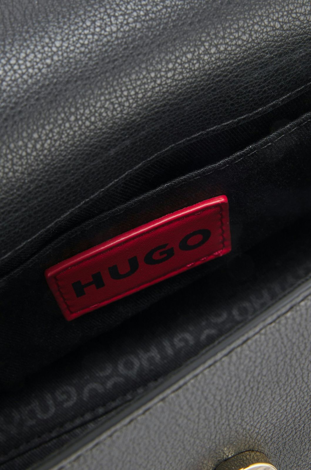 HUGO Clioh Top Handle Black HUGO Clioh Top Handle Black