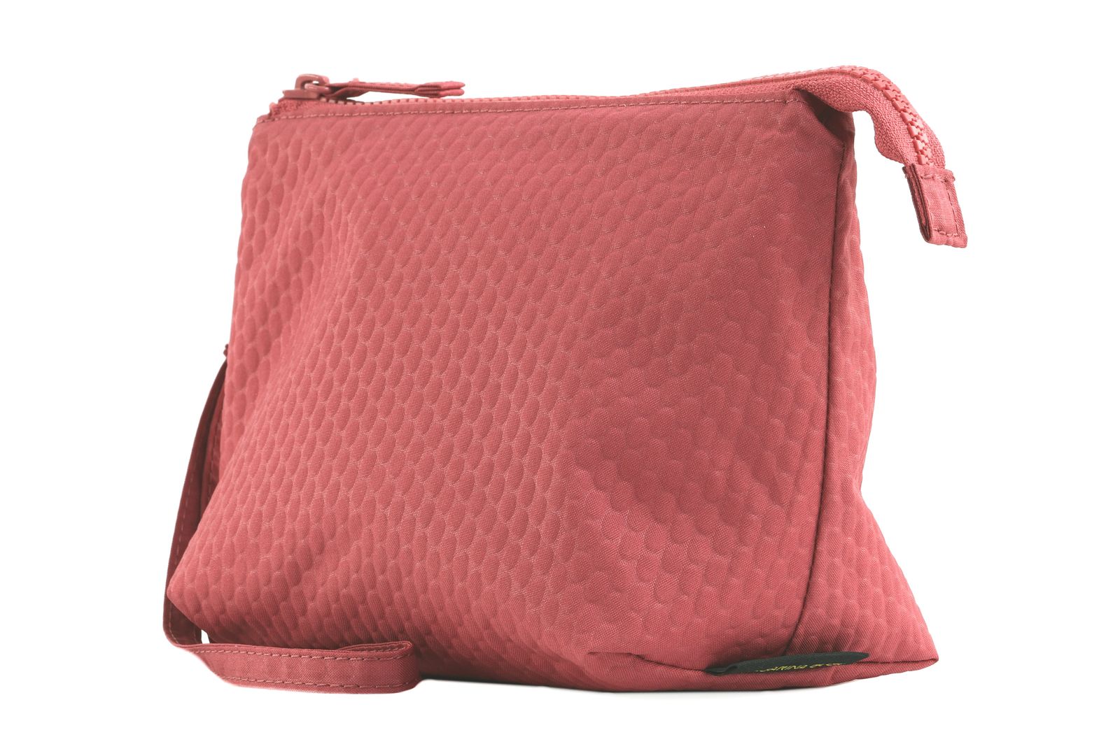 MANDARINA DUCK Revival 2.0 Wristlet Pouch Scarlet MANDARINA DUCK Revival 2.0 Wristlet Pouch Scarlet