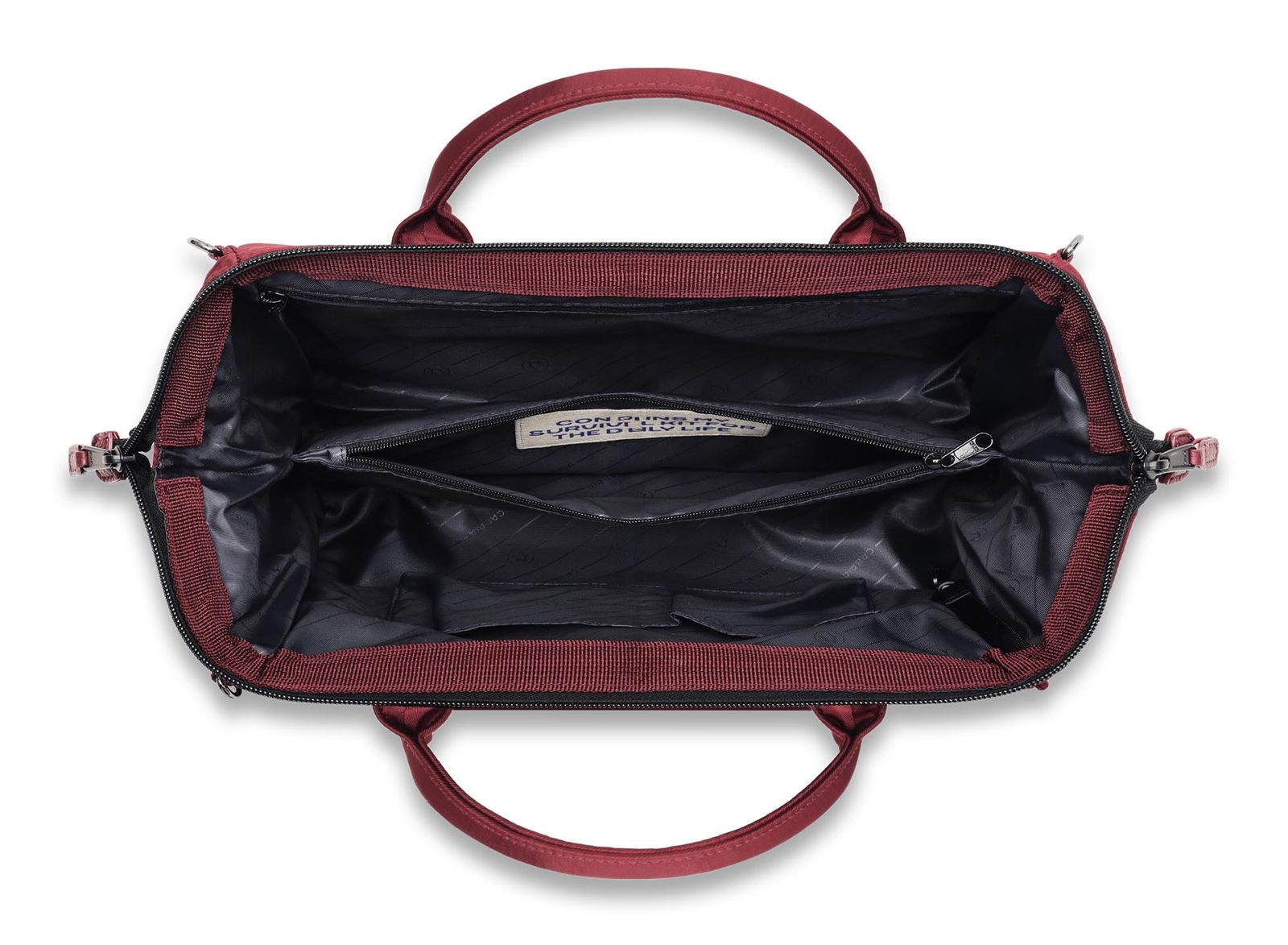 CABAIA Adventurer Nylon Crossbody L Davao CABAIA Adventurer Nylon Crossbody L Davao