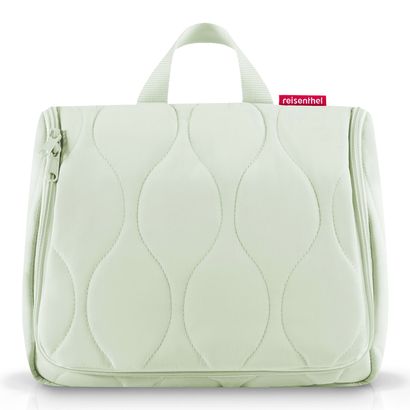 reisenthel Toiletbag XL Puffer Iced Matcha reisenthel Toiletbag XL Puffer Iced Matcha