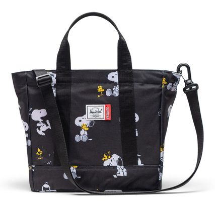 Herschel Peanuts Heritage Tote S Snoopy and Woodstock Black Herschel Peanuts Heritage Tote S Snoopy and Woodstock Black