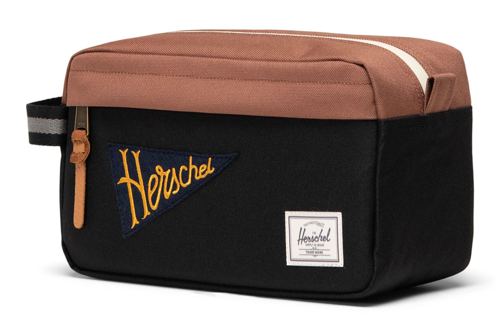 Herschel Chapter Travel Kit Patches Black Herschel Chapter Travel Kit Patches Black