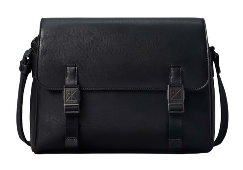 Calvin Klein Emblem Flap Messenger Black Calvin Klein Emblem Flap Messenger Black