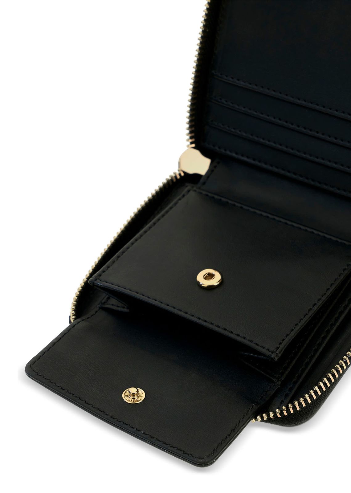 GUESS Danielle SLG Zip Around Wallet S Black GUESS Danielle SLG Zip Around Wallet S Black