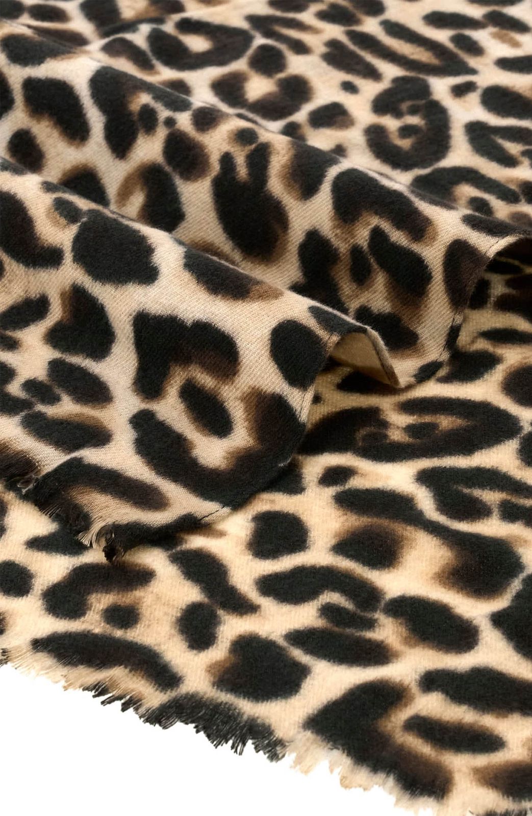 GUESS Printed Scarf 80X190 Brown Multi GUESS Printed Scarf 80X190 Brown Multi