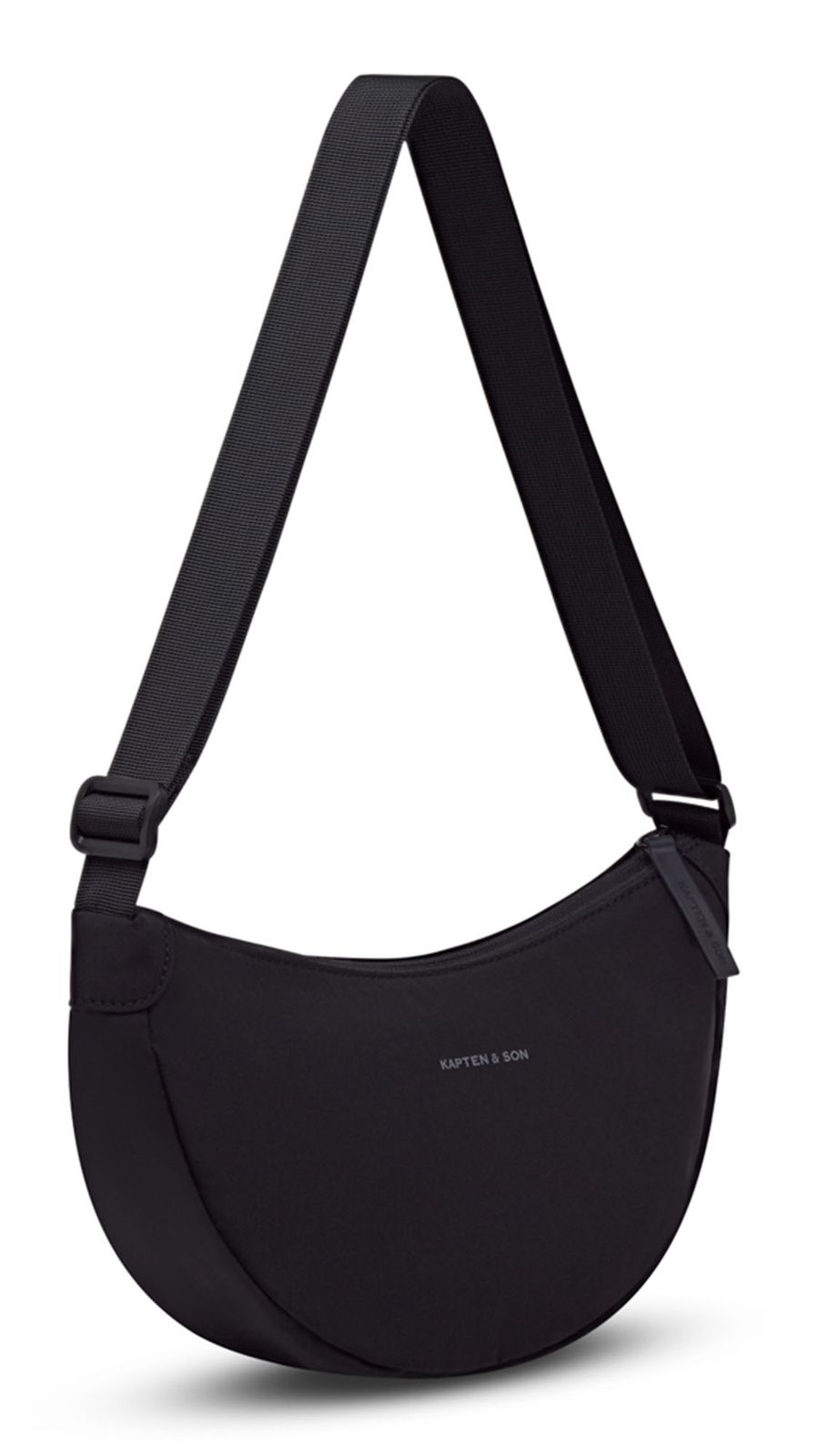 Kapten & Son Essential Moon Bag All Black Kapten & Son Essential Moon Bag All Black