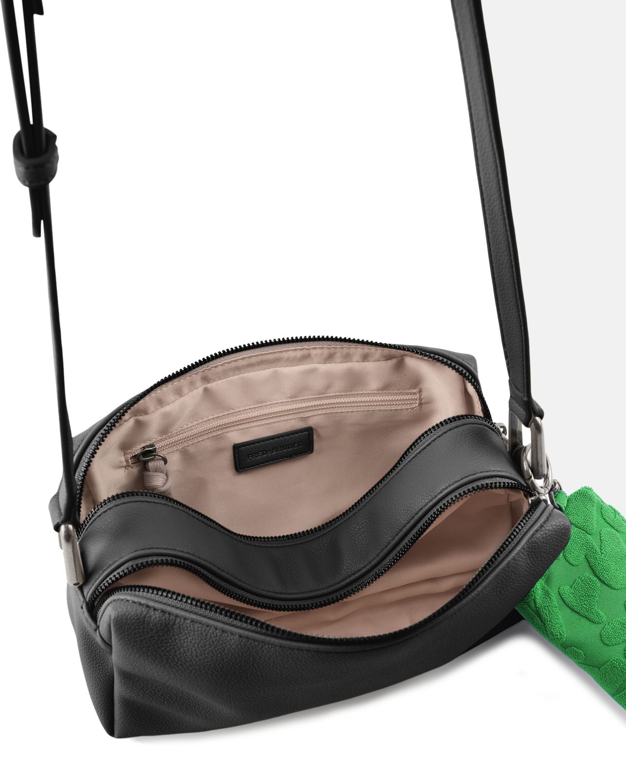 FREDsBRUDER Color Kiss Collection Crossbag Black FREDsBRUDER Color Kiss Collection Crossbag Black